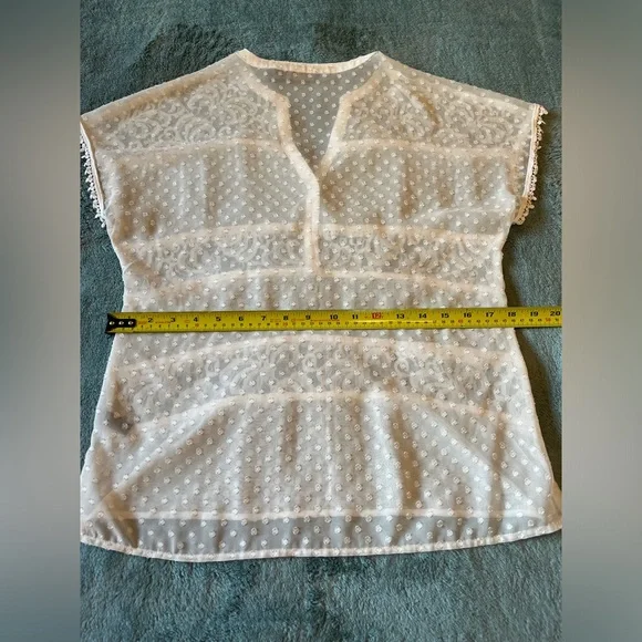The Limited White Swiss Dot Lace Top Cap Sleeve Size S Small EUC - Picture 6 of 8
